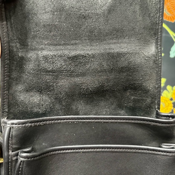 Vintage Coach Station Bag Black Leather | Brass Turnlock | COA Included - Picture 12 of 14